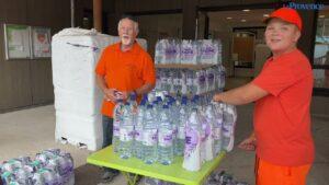 Pénurie d'eau potable à Rognac et Vitrolles : les clients font des stocks de bouteilles