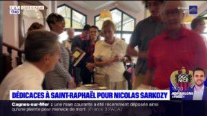 Saint-Raphaël: en dédicaces à l'Excelsior, Nicolas Sarkozy attire des centaines de personnes